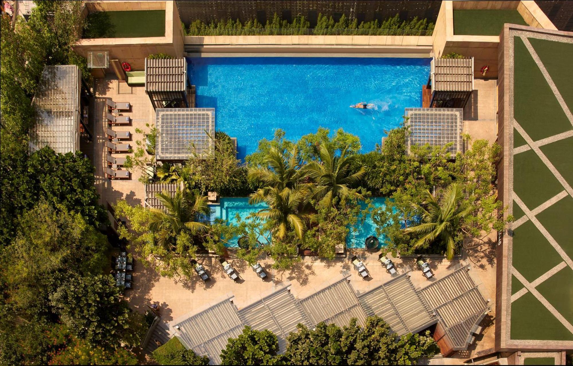 Conrad Bengaluru Hotel Exterior photo